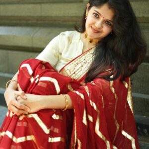 Pure viscose Georgette Lehariya jacquard border Saree