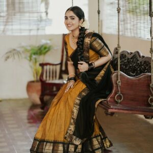 Classic Kanchi Cotton Dhavani Set