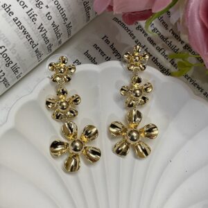 Anti tarnish earring