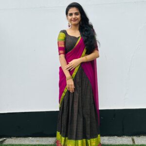 Classic Kanchi Cotton Dhavani Set