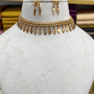 Elakathali choker