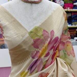 ✨ Beautiful Tissue-Mix Kerala Saree ✨