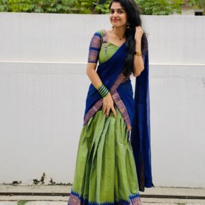 Classic Kanchi Cotton Dhavani Set